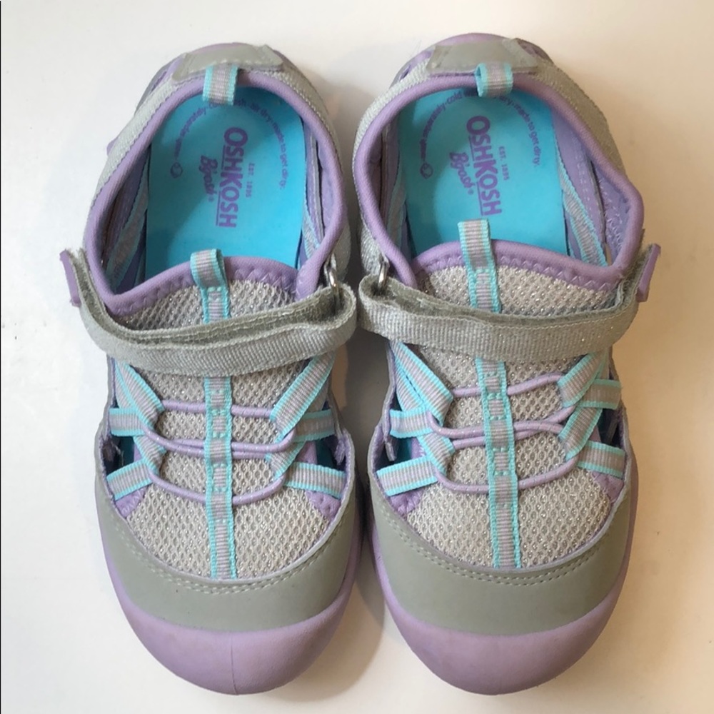 Oshkosh slip on Sandals with strap